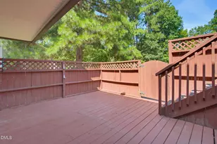 386 Summerwalk Cir, Chapel Hill, NC 27517 - Photo 6
