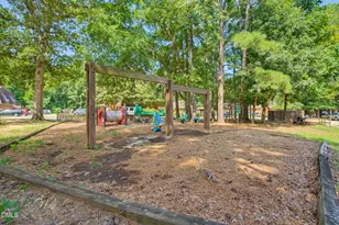 386 Summerwalk Cir, Chapel Hill, NC 27517 - Photo 28