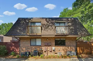 386 Summerwalk Cir, Chapel Hill, NC 27517 - Photo 28