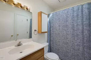 386 Summerwalk Cir, Chapel Hill, NC 27517 - Photo 22