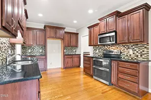 909 Gor an Farm Rd, Selma, NC 27576 - Photo 18