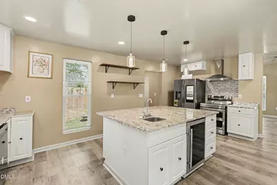 820 E Cardinal Drive, Fuquay-Varina, NC 27526 - Photo 4