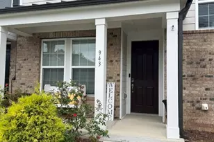 943 Haybeck Ln, Apex, NC 27523 - Photo 2