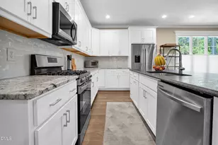 2826 Beechwood Dr, Durham, NC 27707 - Photo 8