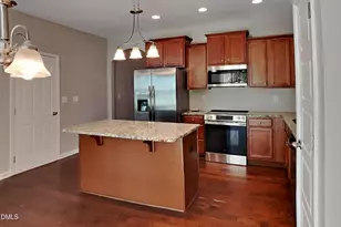 32 Balboa Pkwy, Clayton, NC 27520 - Photo 4