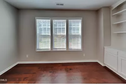 32 Balboa Parkway, Clayton, NC 27520 - Photo 2