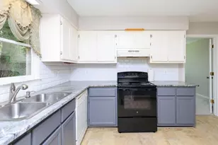 825 Rawls Dr, Raleigh, NC 27610 - Photo 20