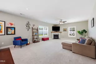 921 Sugar Tree Dr, Mebane, NC 27302 - Photo 12