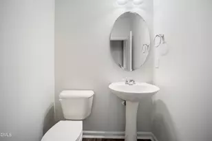 6654 Perry Creek Rd, Raleigh, NC 27616 - Photo 10