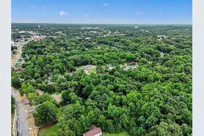 1303 Burton Avenue, High Point, NC 27262 - Photo 6