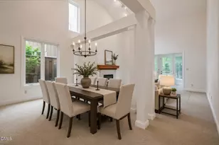 1 Ellsworth Ct, Chapel Hill, NC 27517 - Photo 16