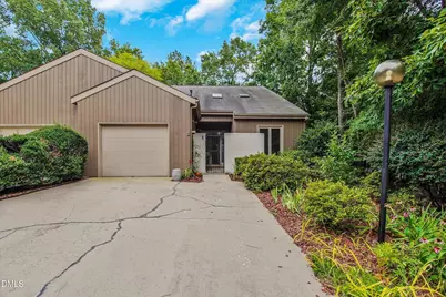 1 Ellsworth Court, Chapel Hill, NC 27517 - Photo 4