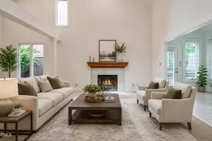 1 Ellsworth Ct, Chapel Hill, NC 27517 - Photo 20