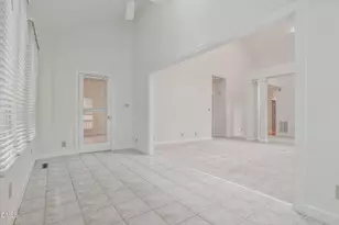 1 Ellsworth Ct, Chapel Hill, NC 27517 - Photo 28