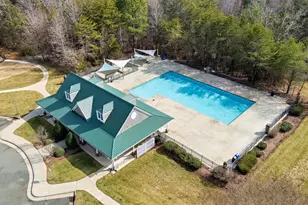 400 Doral Ct, Mebane, NC 27302 - Photo 16