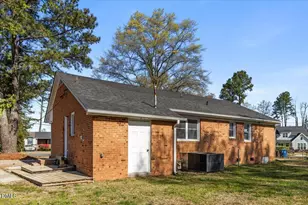 1126 Benning St, Durham, NC 27703 - Photo 16