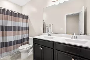 4021 Reunion Creek Pkwy, Apex, NC 27539 - Photo 20