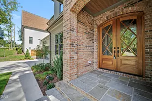 605 Ridgecrest Rd, Cary, NC 27511 - Photo 2