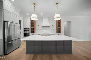 605 Ridgecrest Rd, Cary, NC 27511 - Photo 4