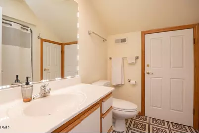 612 Wildwood Lane, Graham, NC 27253 - Photo 24