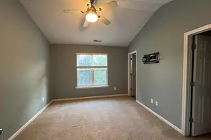 137 Buchanan Ln, Clayton, NC 27527 - Photo 10