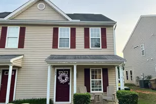 137 Buchanan Ln, Clayton, NC 27527 - Photo 2