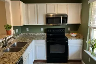 137 Buchanan Ln, Clayton, NC 27527 - Photo 4