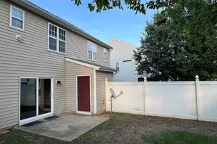 137 Buchanan Ln, Clayton, NC 27527 - Photo 16
