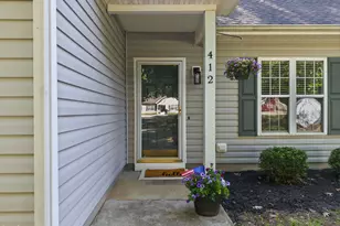 412 N College St, Youngsville, NC 27596 - Photo 2