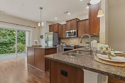 7829 Allscott Way, Raleigh, NC 27612 - Photo 2