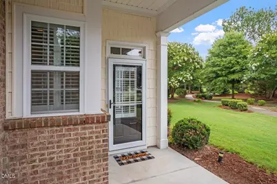 527 Tomkins Loop, Cary, NC 27519 - Photo 2