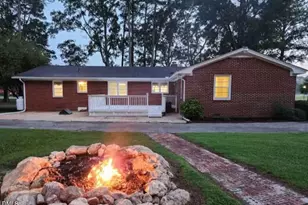121 Old Moore Rd, Selma, NC 27576 - Photo 4