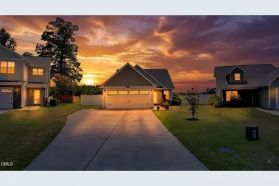 118 Cove Place, Clinton, NC 28328 - Photo 1