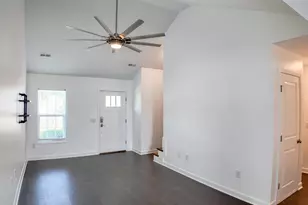 118 Cove Pl, Clinton, NC 28328 - Photo 4