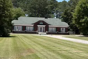 1202 E Cumberland St, Dunn, NC 28334 - Photo 8
