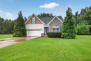 84 Dot Ct, Fuquay Varina, NC 27526 - Photo 2