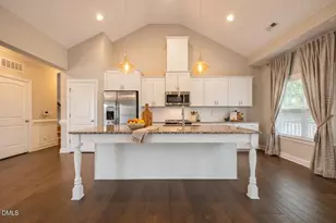84 Dot Ct, Fuquay Varina, NC 27526 - Photo 10