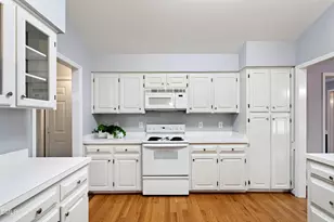 2120 Longwood Dr, Raleigh, NC 27612 - Photo 12