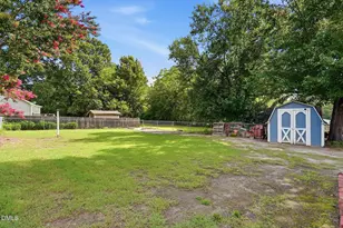 116 W Academy St, Wendell, NC 27591 - Photo 26