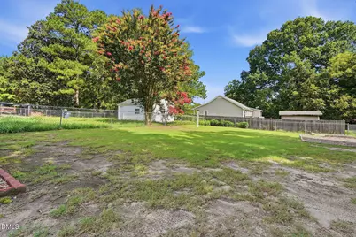116 W Academy Street, Wendell, NC 27591 - Photo 28
