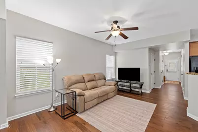 442 Panorama View Loop, Cary, NC 27519 - Photo 6