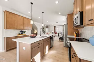 700 Orch Vis Cir, Raleigh, NC 27606 - Photo 4