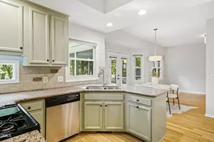 104 Tiercel Ct, Cary, NC 27518 - Photo 16
