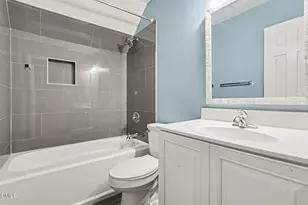 1016 Mills St, Raleigh, NC 27608 - Photo 18