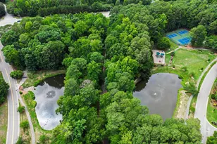 202 Park Valley Ln, Cary, NC 27519 - Photo 36