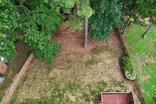 202 Park Valley Ln, Cary, NC 27519 - Photo 28