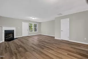 615 S Moore St, Clayton, NC 27520 - Photo 6