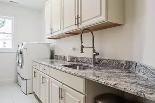 609 New Rd, Raleigh, NC 27608 - Photo 34