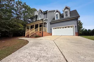 819 Sunrise Dr, Garner, NC 27529 - Photo 2