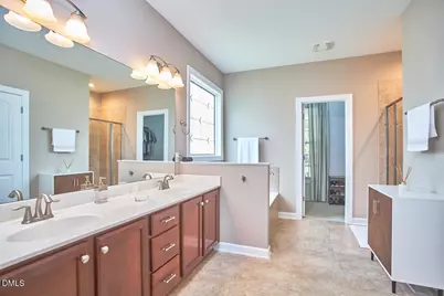 2106 Hemlock Hill Drive, Durham, NC 27703 - Photo 32